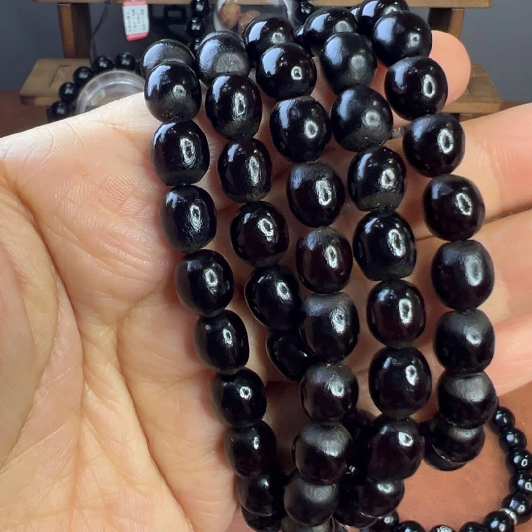 幸***哥精品脖挂108颗红色精品。 脖挂卡9毫米