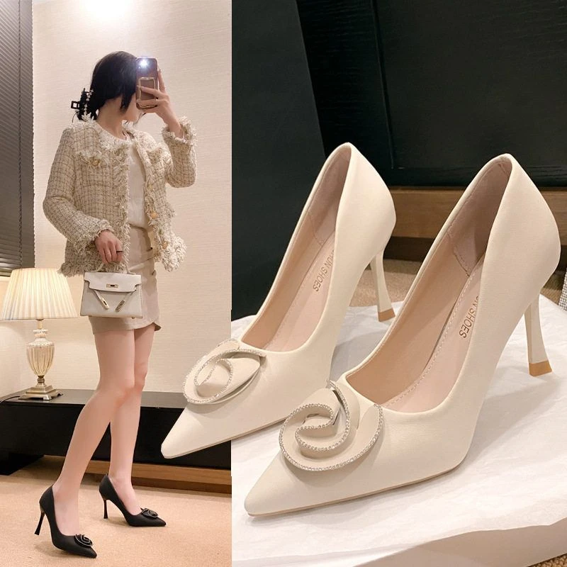 清新优雅小个子显高单鞋女2025网红新款气质小香风浅口套脚高跟鞋