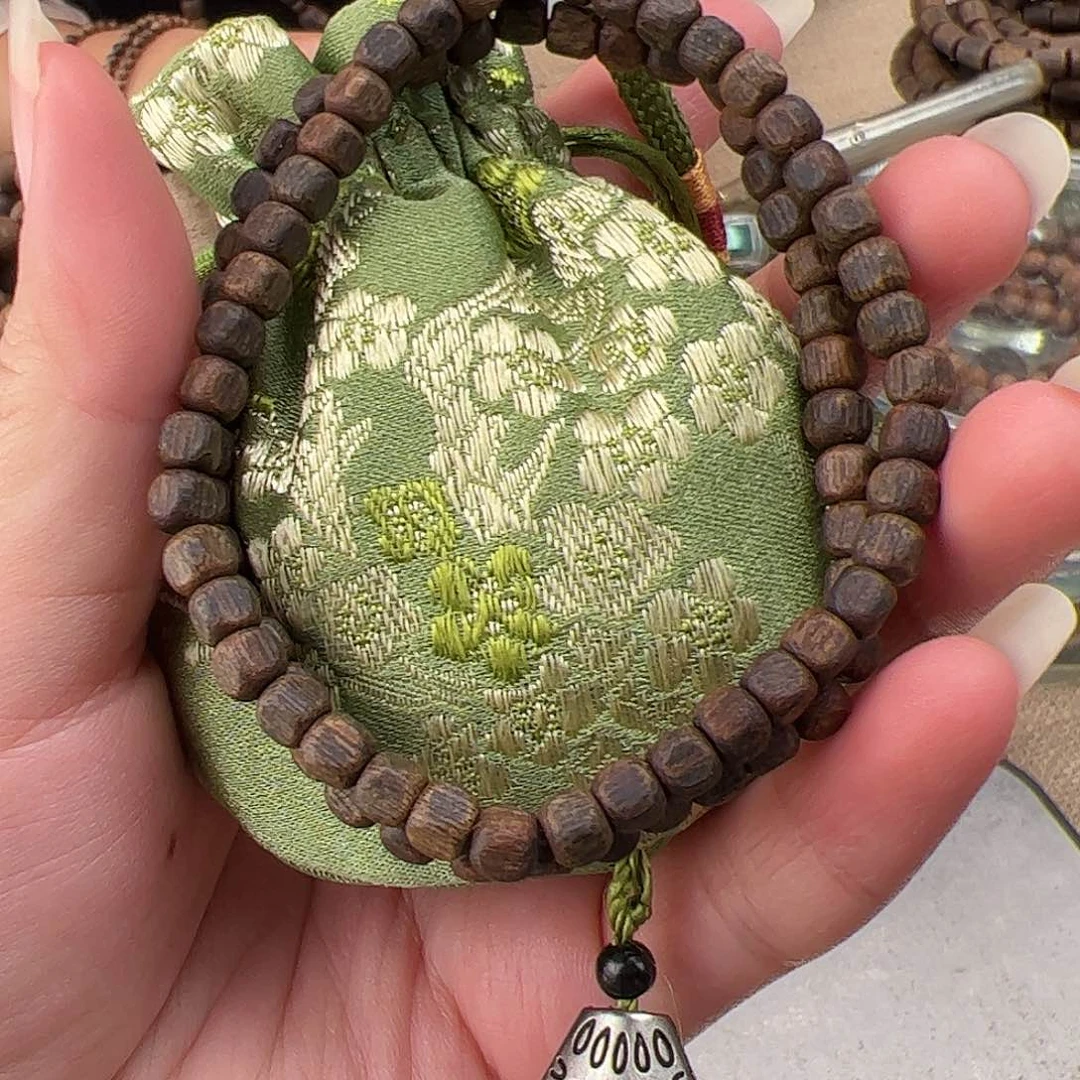 沉香香囊沉香F027奇楠沉香沉水小方糖单多样性发一