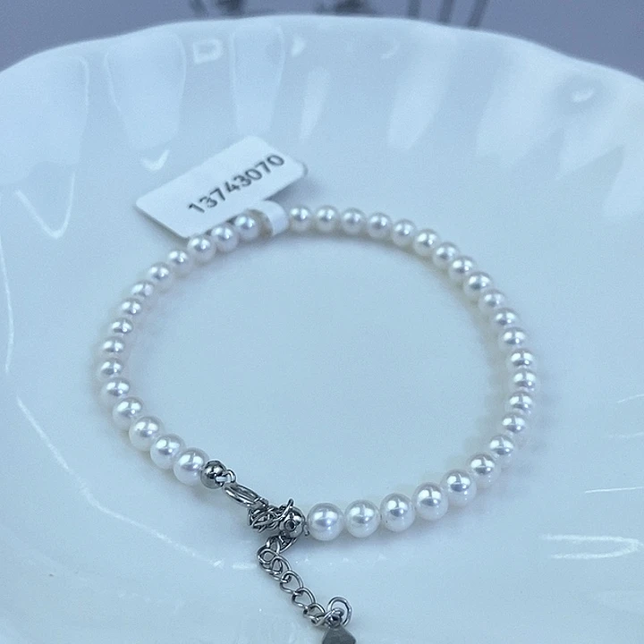 颈饰淡水珍珠未镶嵌