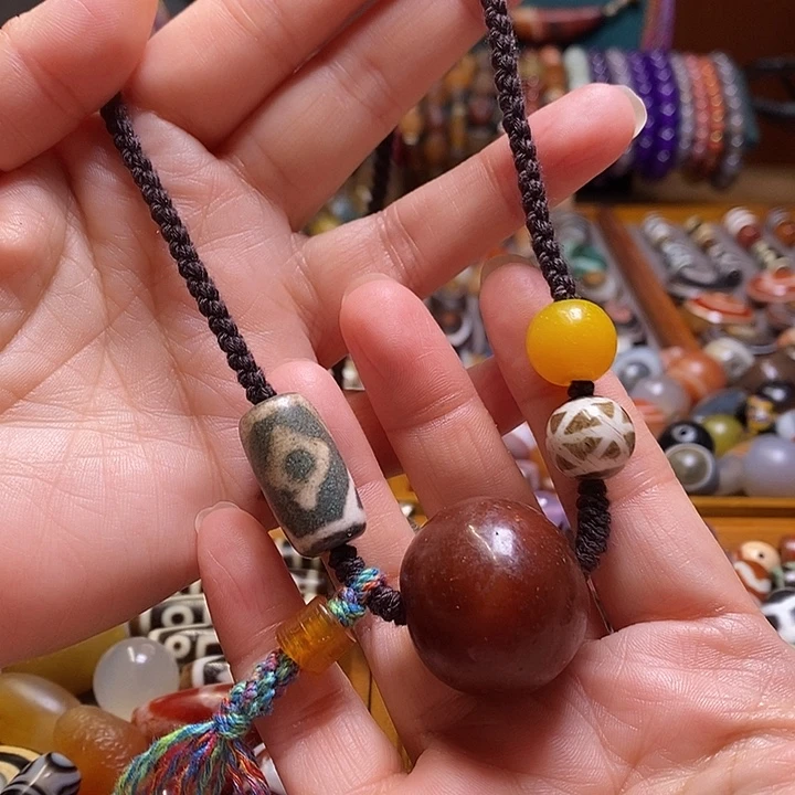 玛瑙/玉髓未镶嵌颈饰