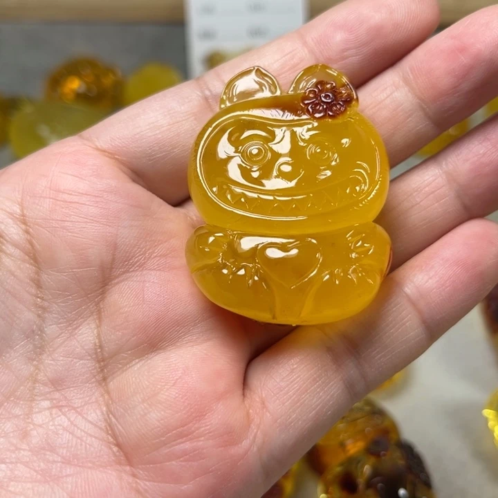 琥珀颈饰未镶嵌琥珀蜜蜡