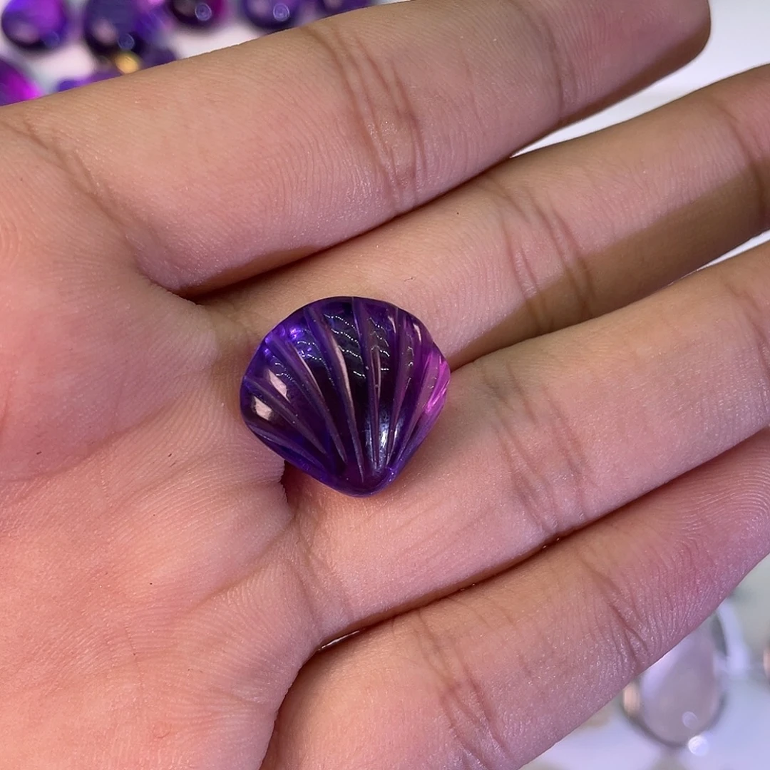 未镶嵌水晶颈饰紫水晶