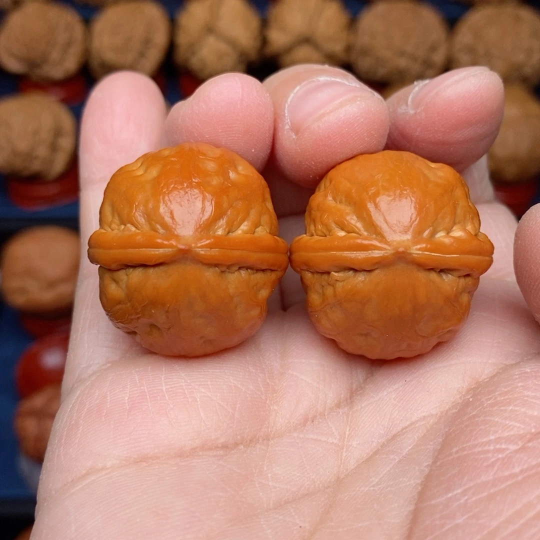 把件文玩核桃手捻野生精品龙珠