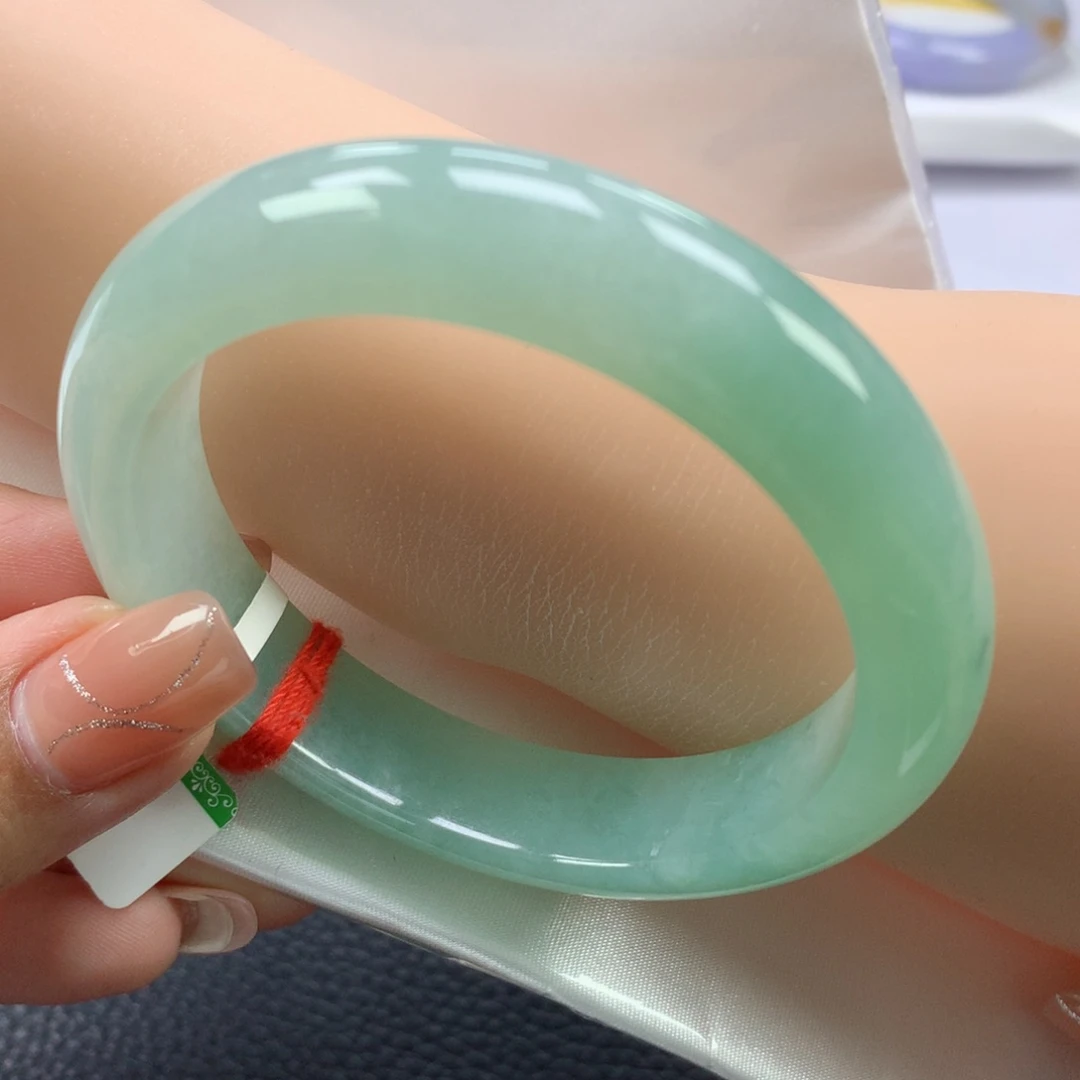 翡翠手镯未镶嵌缅甸天然翡翠手镯57正