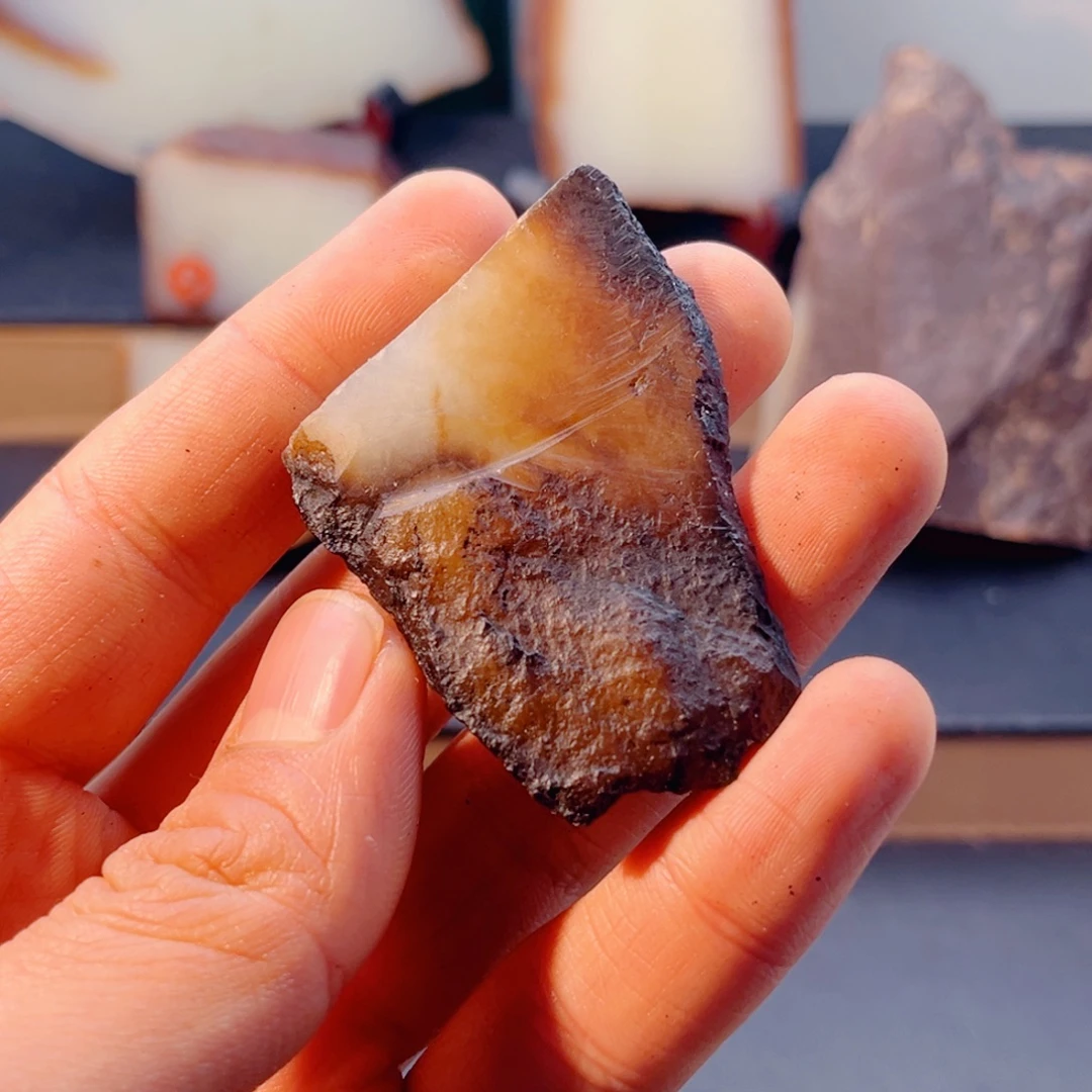 和田玉（糖玉）未镶嵌颈饰