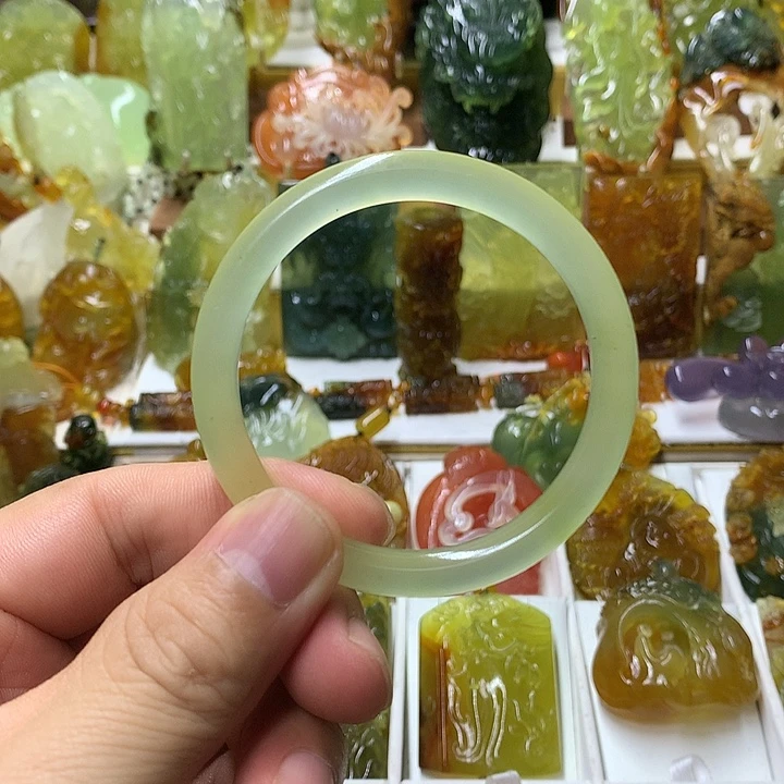 蛇纹石玉未镶嵌珠宝半成品