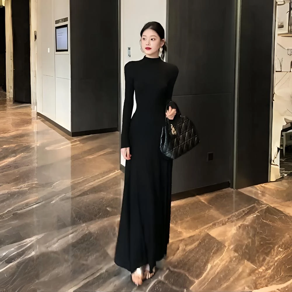 出席重要场合洋气裙子秋季穿搭修身显瘦赫本风打底A字裙裙子