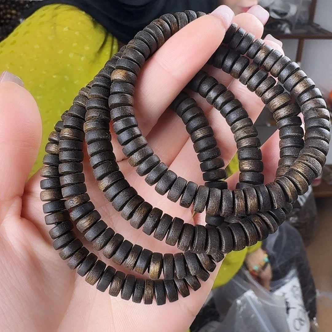 沉香香囊沉香乌身圆叶片珠单圈卡07发一