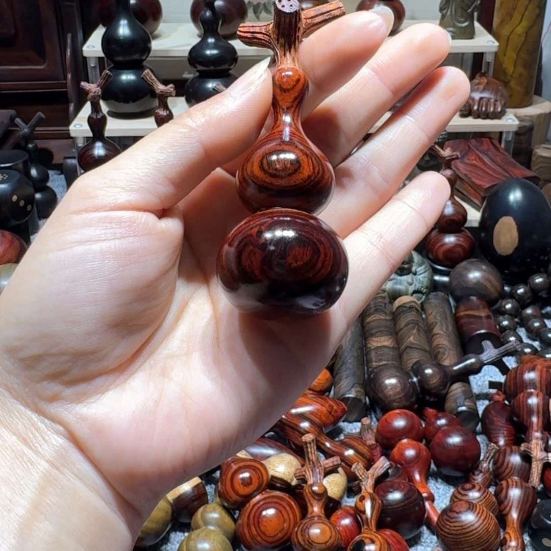 木山**秀微凹黄檀葫芦葫芦