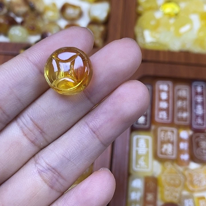 吊坠橄榄核钱币129