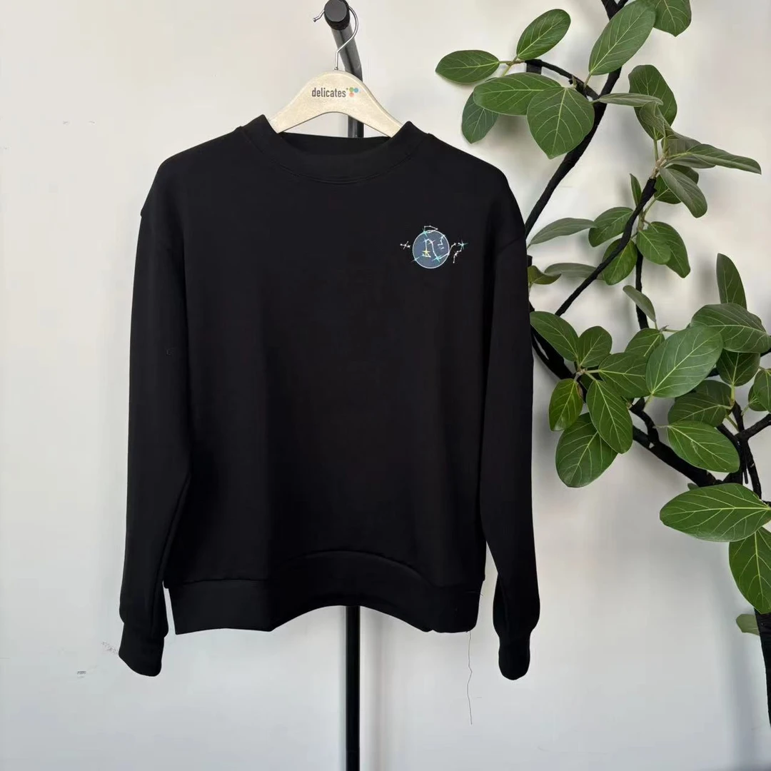 H-29  LO 24新款潮牌情侣款字母印花休闲连帽卫衣 CT015