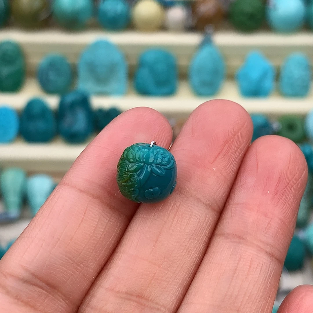 绿松石未镶嵌珠宝奇石10