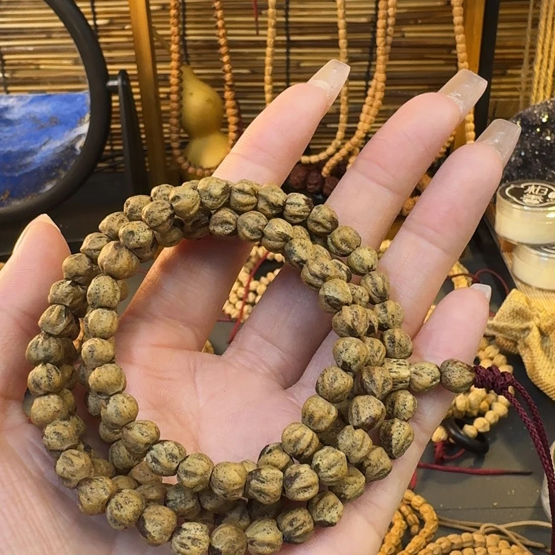 柏香籽/百香籽手串上*