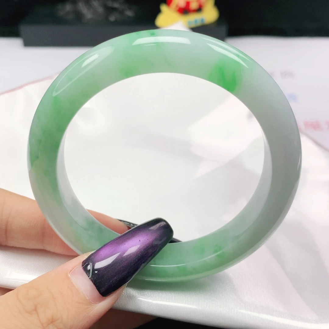 未镶嵌手镯翡翠翡翠56.0胶润飘阳绿正圈
