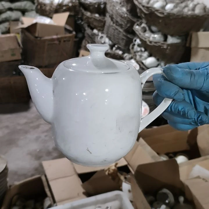 摆件陶瓷盘子碗啥都有