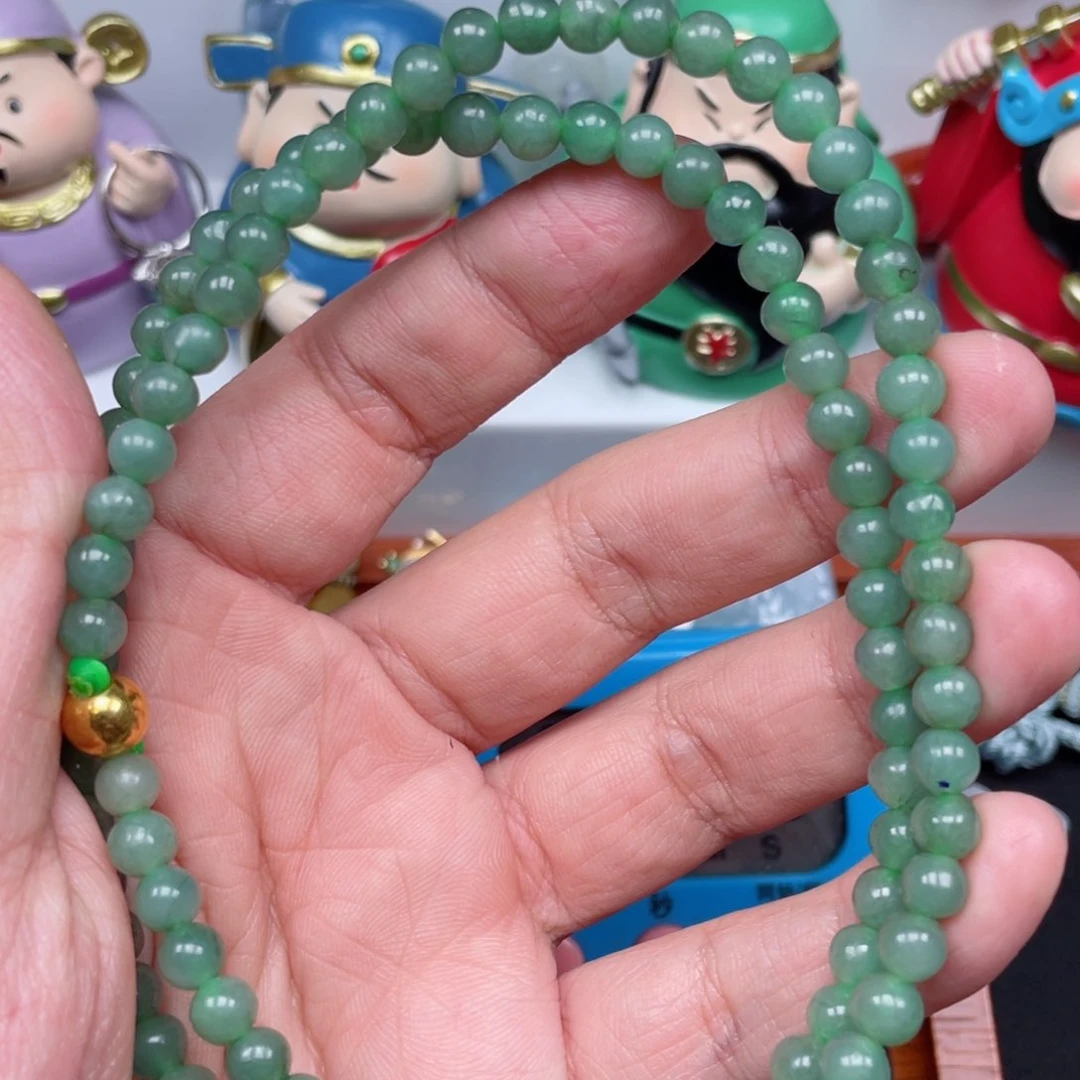 翡翠颈饰未镶嵌马**侯卡6长串