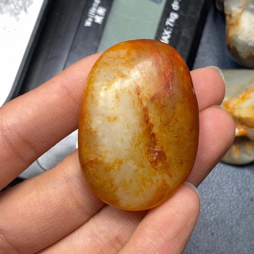 和田玉（糖玉）未镶嵌挂件