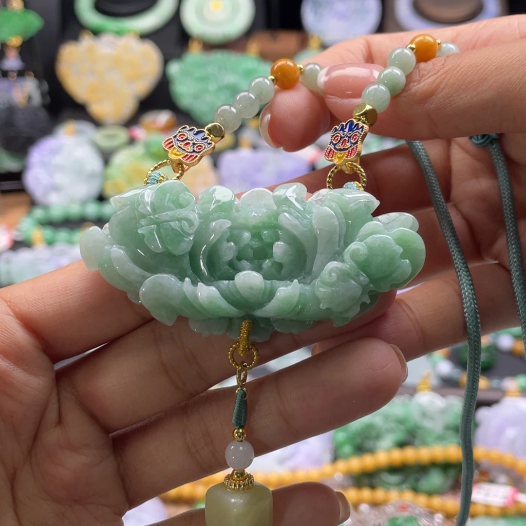 翡翠未镶嵌颈饰代编织