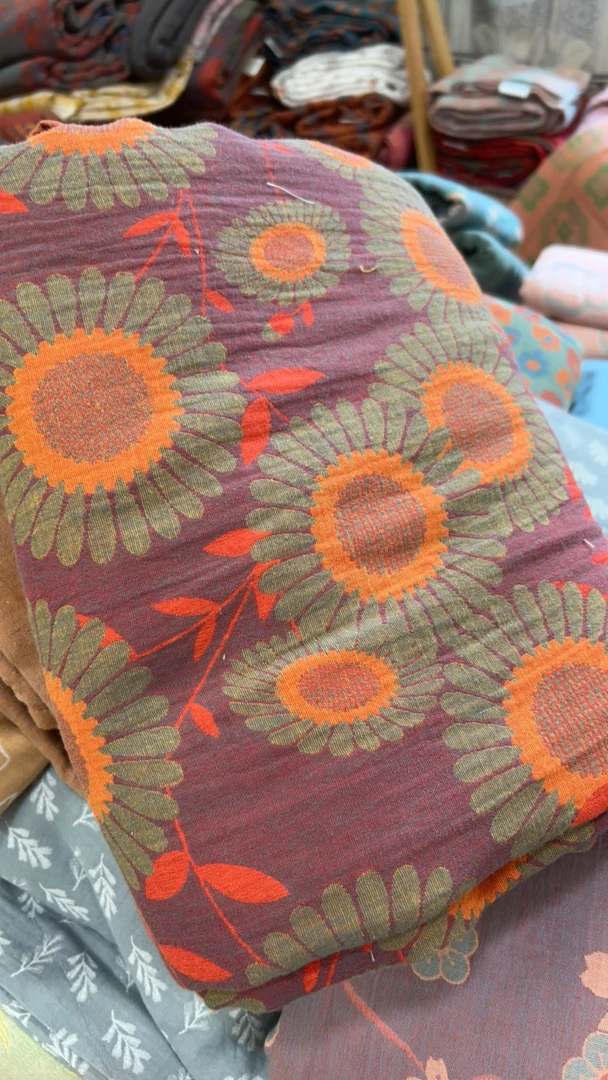 两宜反季款「双层纱四件套」轻奢色织提花双层纱亲肤加厚四件套