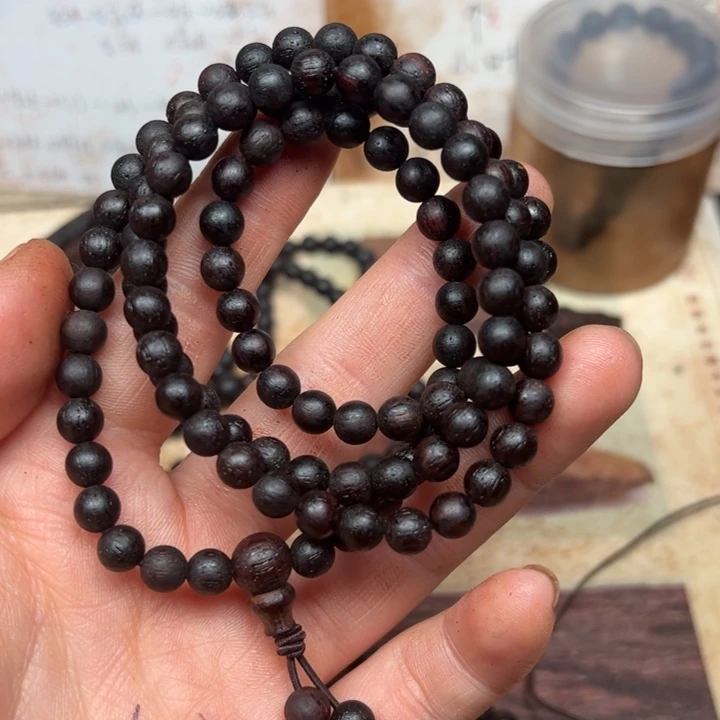 藤类降真香06-108圆珠红黑油结晶