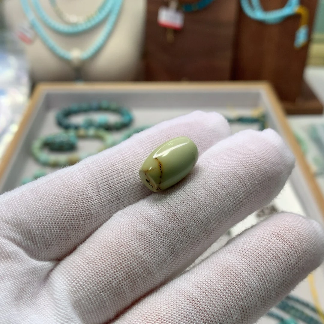 绿松石未镶嵌配饰海****月