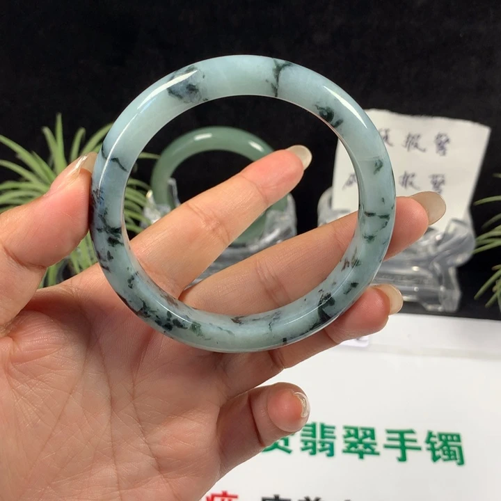 未镶嵌手镯翡翠88