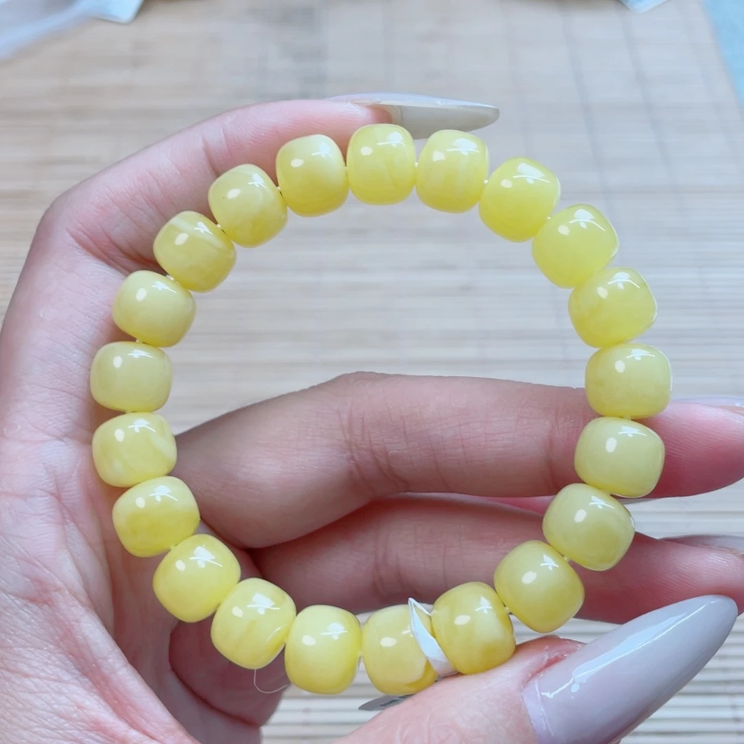 未镶嵌蜜蜡裸石蜜蜡