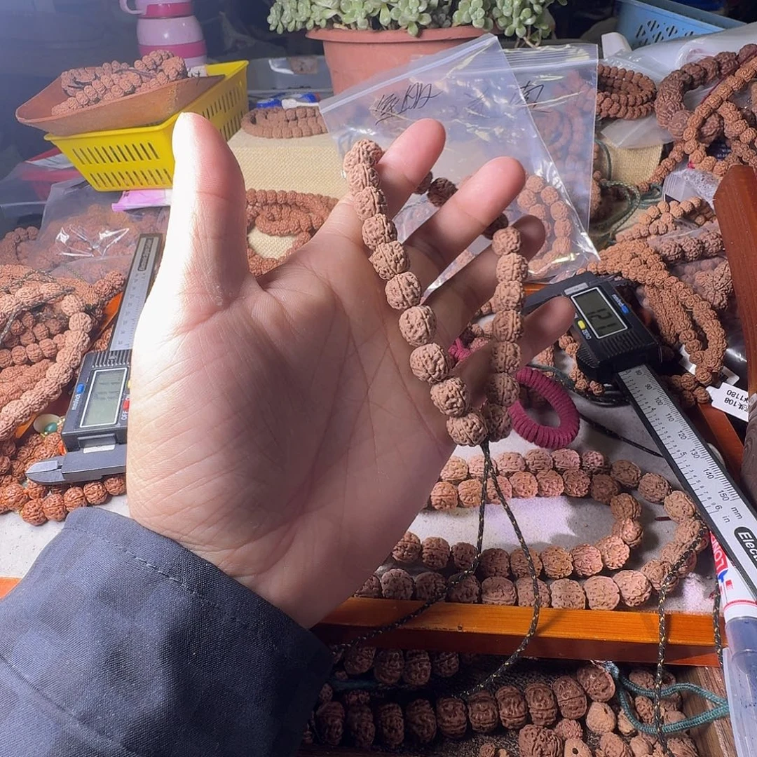 晨***^金刚菩提吊坠精品一代手串