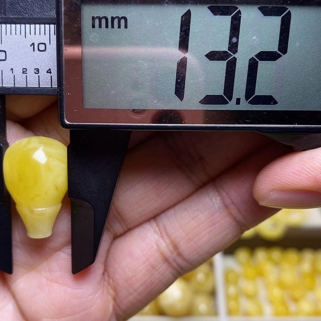 裸石琥珀未镶嵌蜜蜡三通
