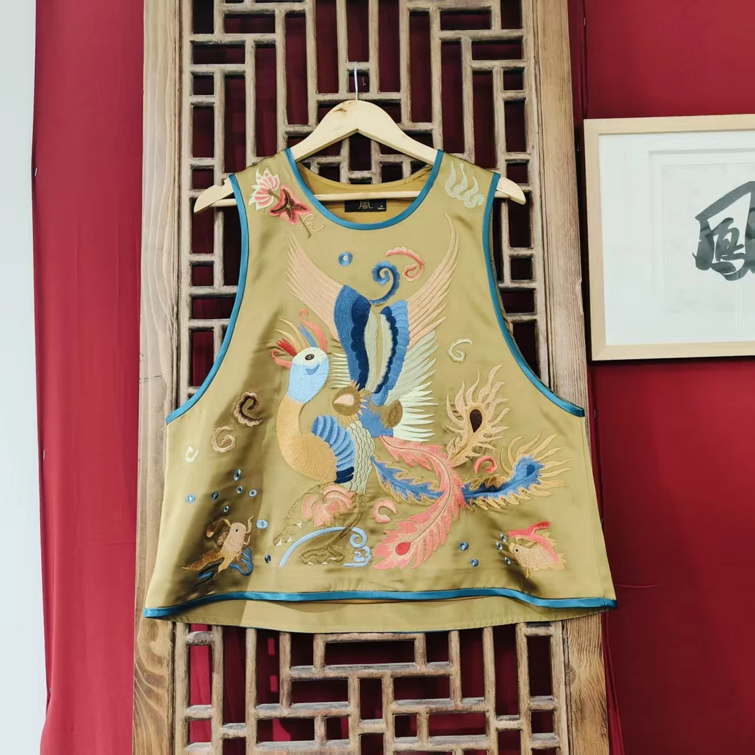 （LS317-29）凤徕兮私人定制芥末黄光板底图腾凤凰刺绣圆领马甲