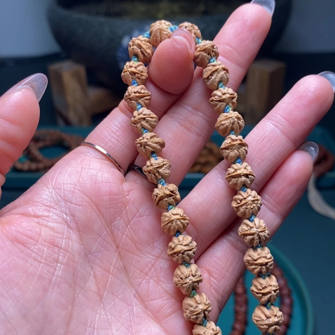 吊坠柏香籽/百香籽278.8彼岸花