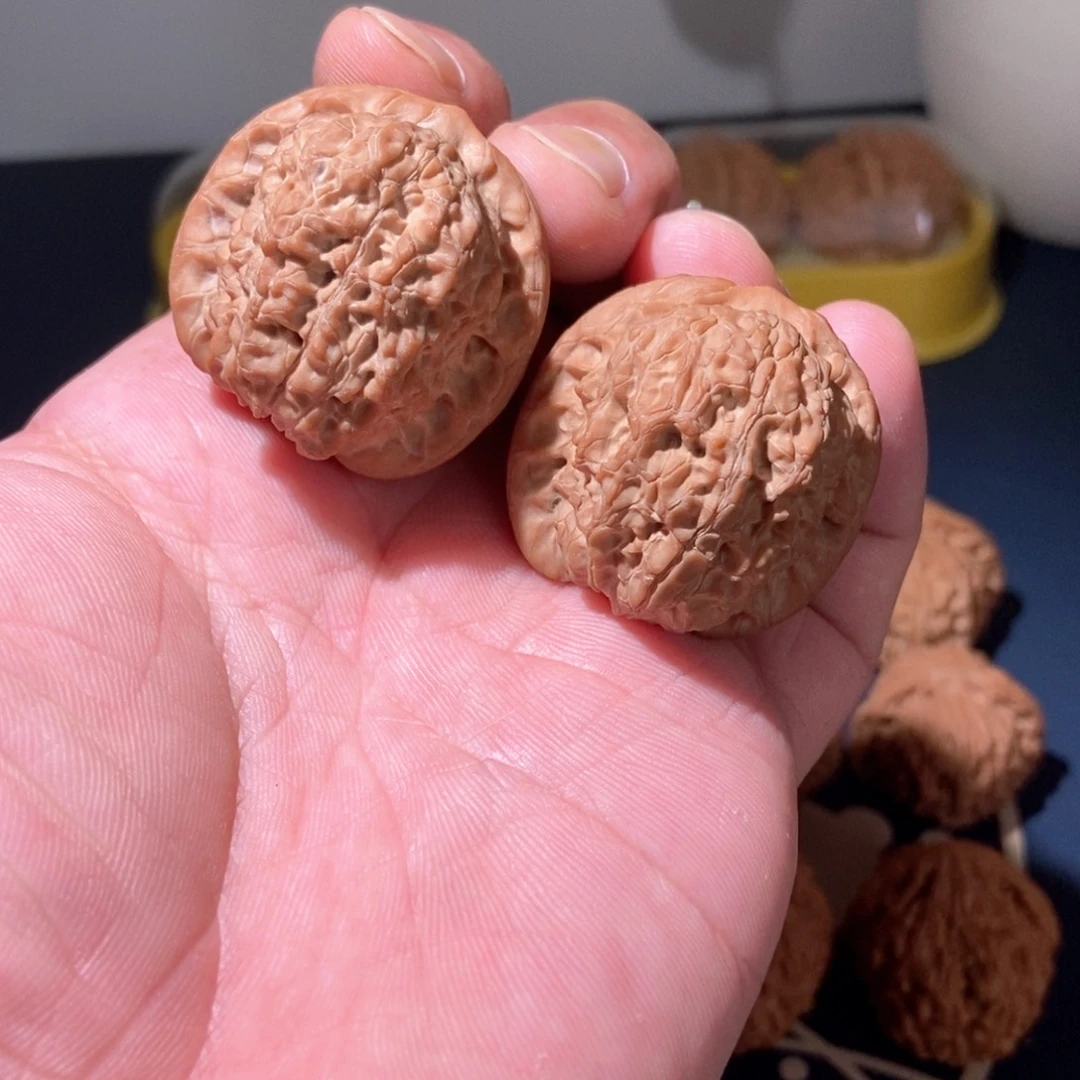 文玩核桃把件血麒麟