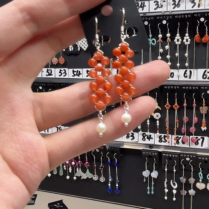 浅****非金属925银无喜欢