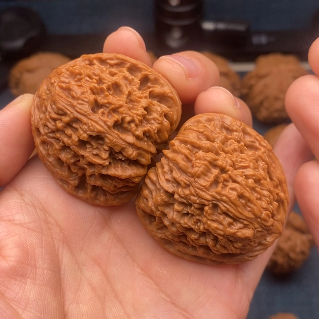 把件文玩核桃40全品三角疆红皮