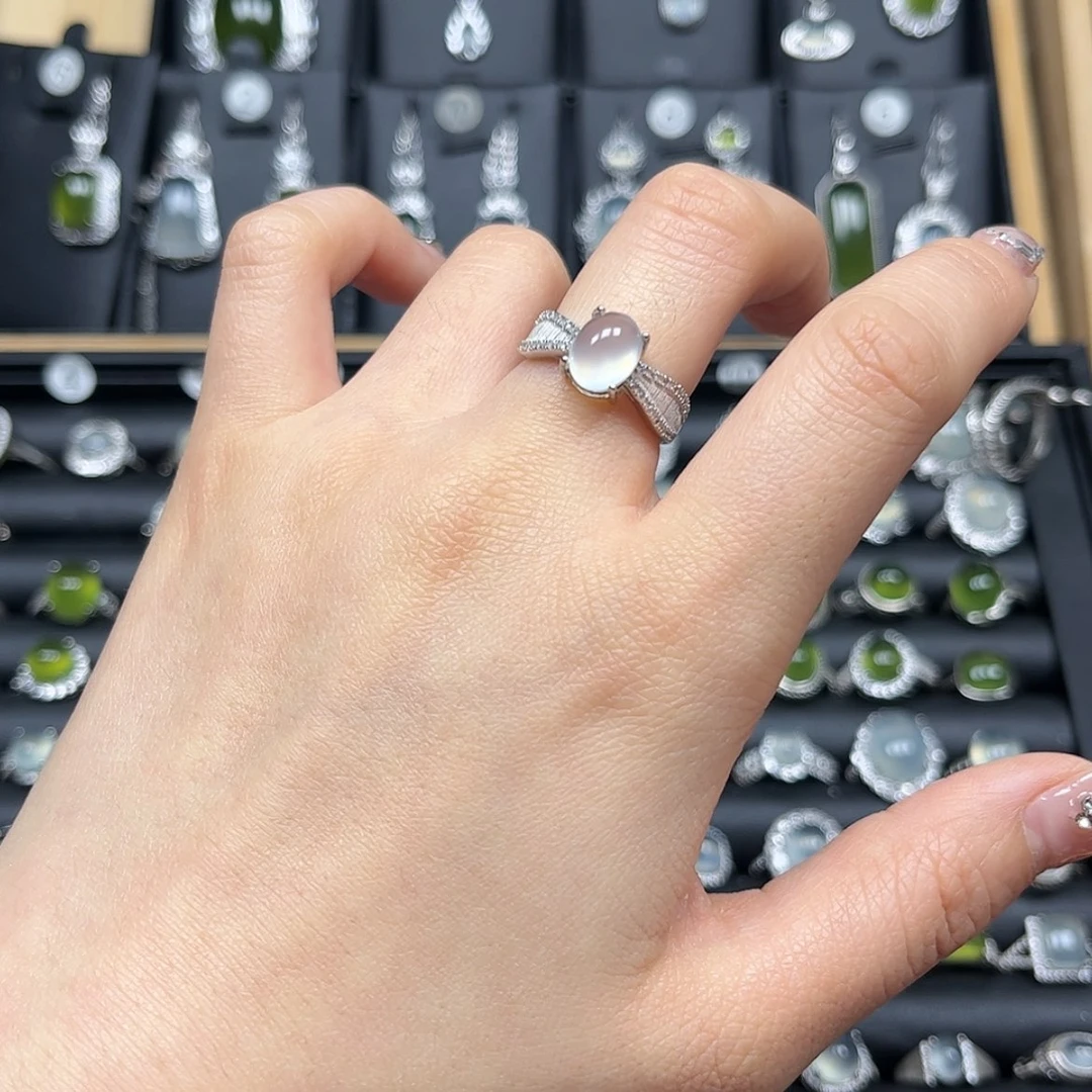 【闪购商品】岫玉颈饰银S925镶嵌赵*虎