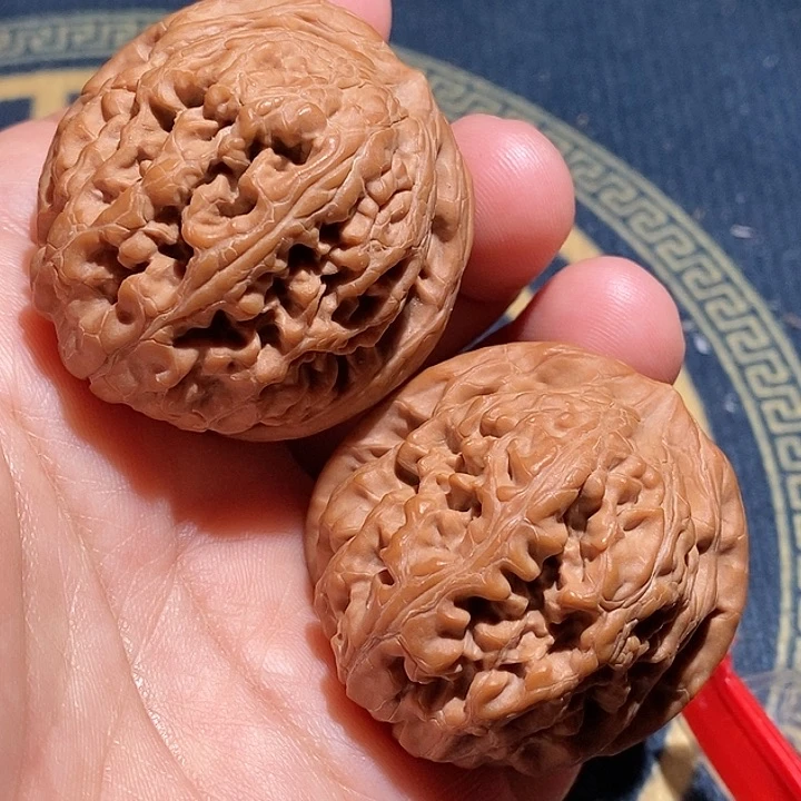 【闪购商品】文玩核桃吊坠元**贞凤凰台