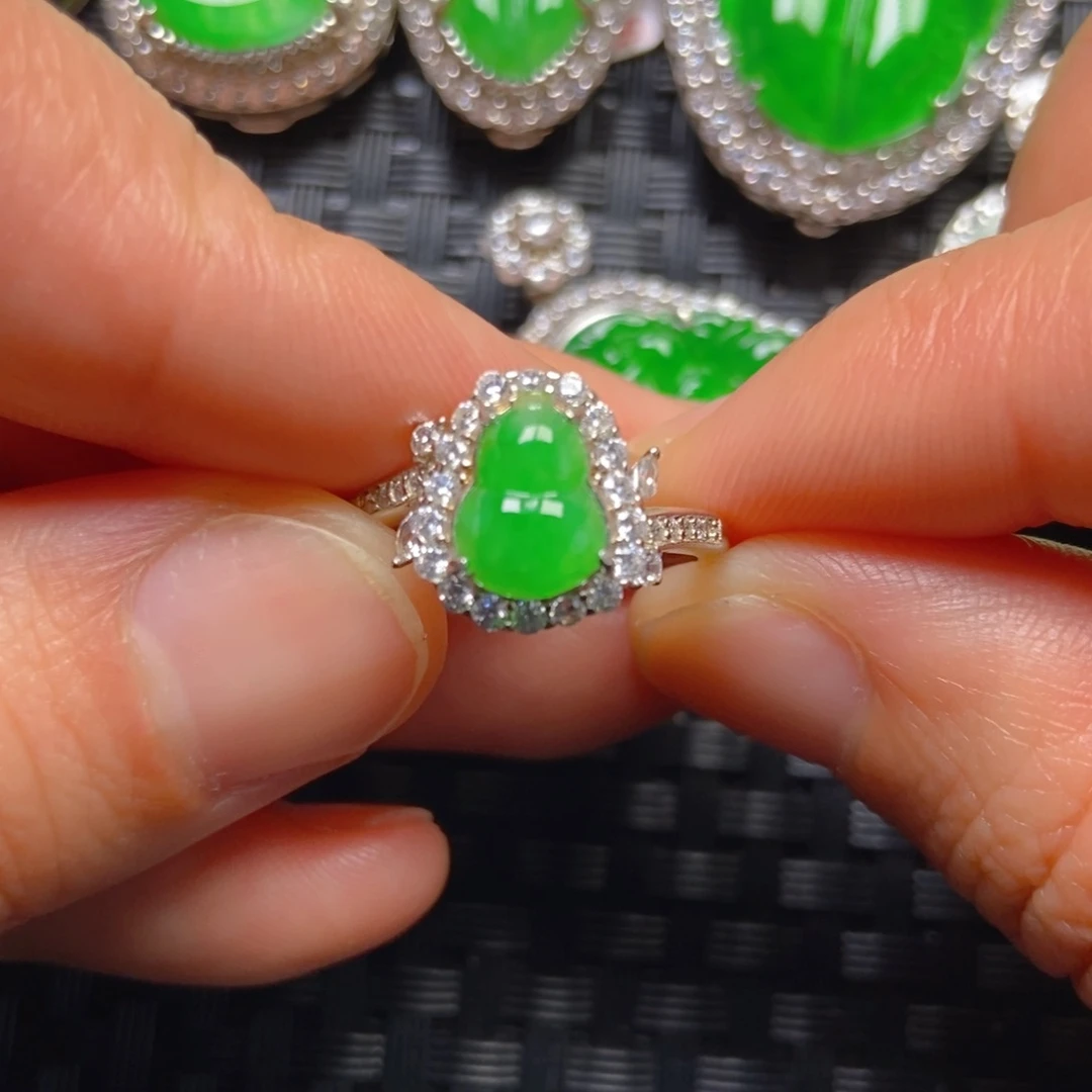 翡翠银S925镶嵌颈饰葫芦女戒