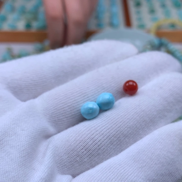 南红玛瑙未镶嵌珠宝奇石