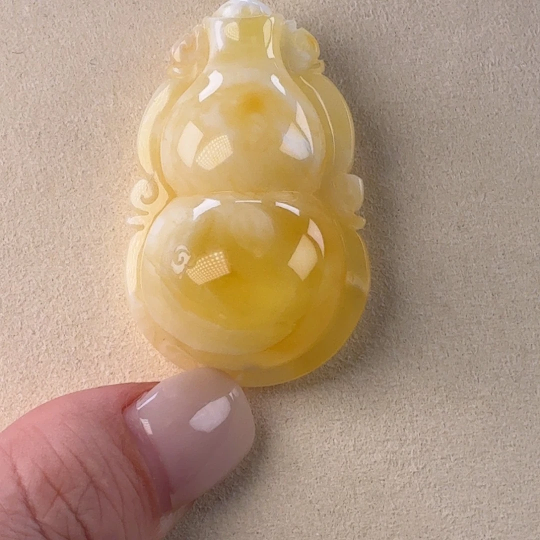 裸石琥珀未镶嵌福禄