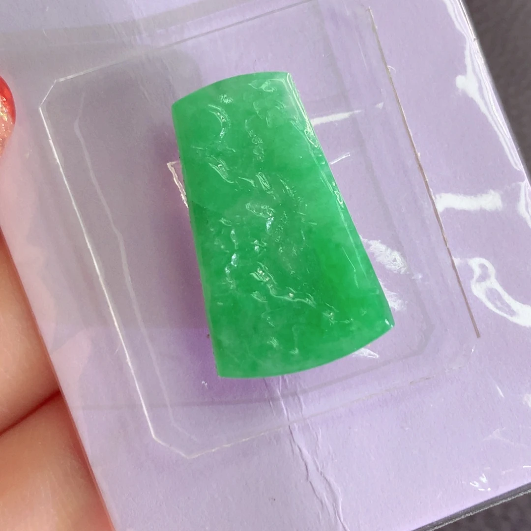 未镶嵌定制翡翠翡翠