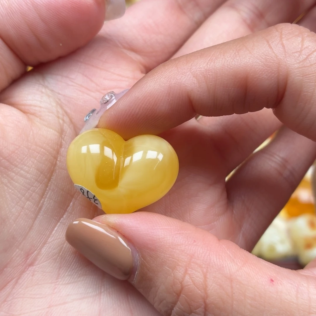 蜜蜡未镶嵌裸石蜜蜡