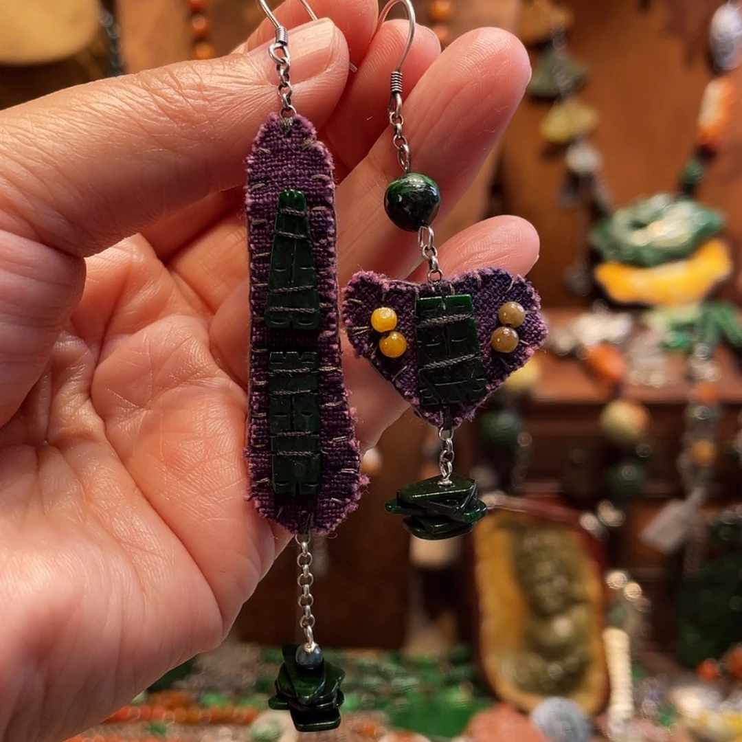 【闪购商品】吊坠(赠链)未镶嵌翡翠