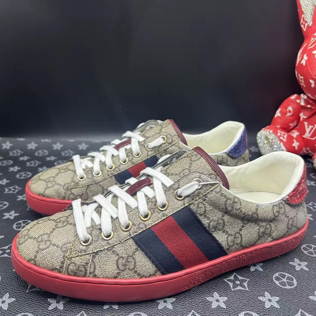 95新 GUCCI/古驰 男士时尚红底棕老花板鞋40/43欧码ddm2986