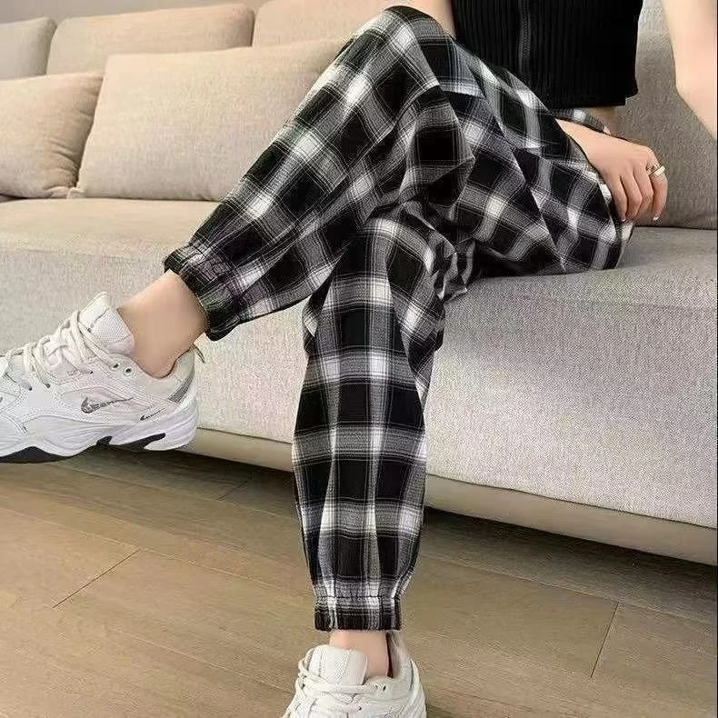 冰丝休闲裤女薄款格子裤2025夏季新款凉凉裤哈伦裤九分束脚休闲裤
