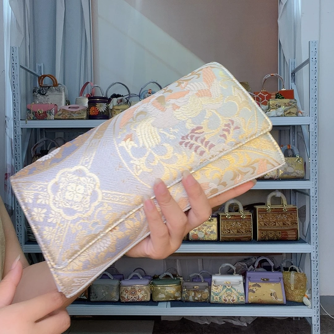 织物桑蚕丝非遗唐锦手拿包