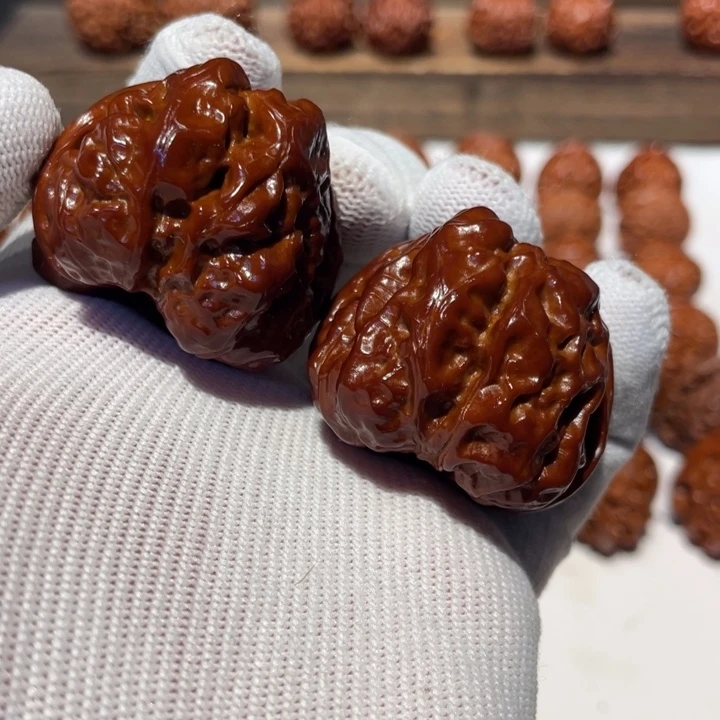 文玩核桃吊坠仧*?蛤蟆头1100.16.41