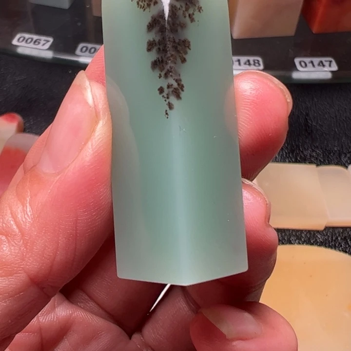 吉***祥老挝石我能好好休息吧
