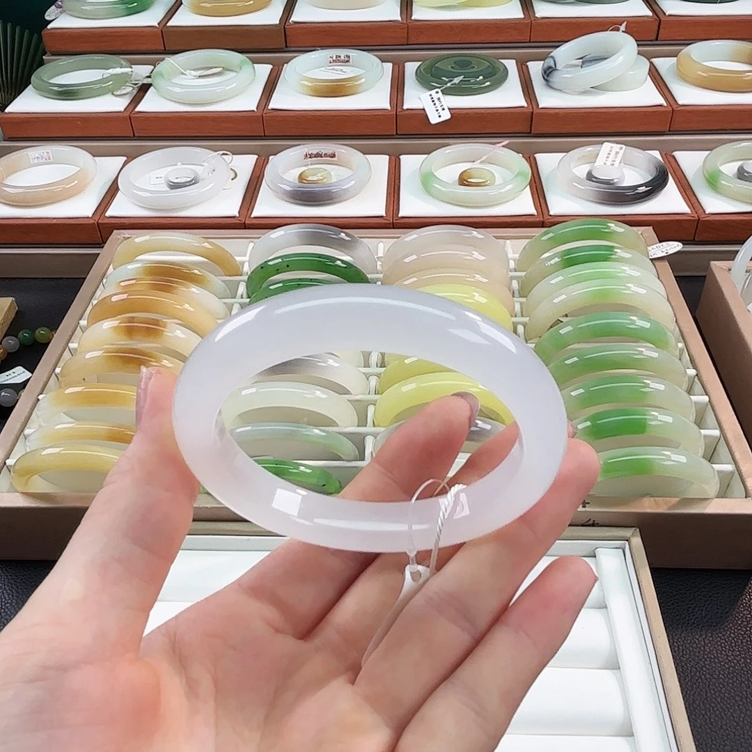 未镶嵌手镯和田玉58 59