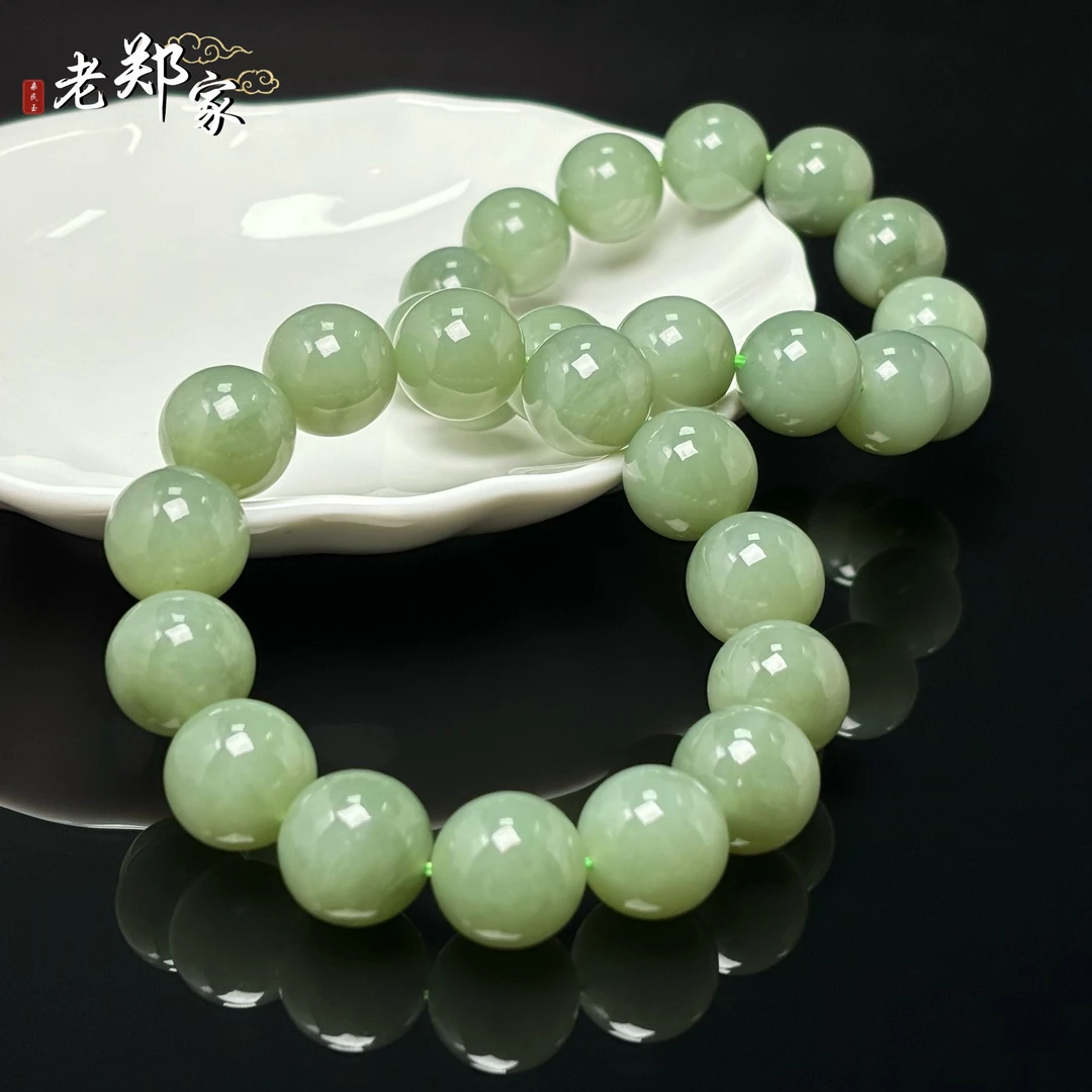 【老郑家】和田玉手串 多样性发1件 约15mm+